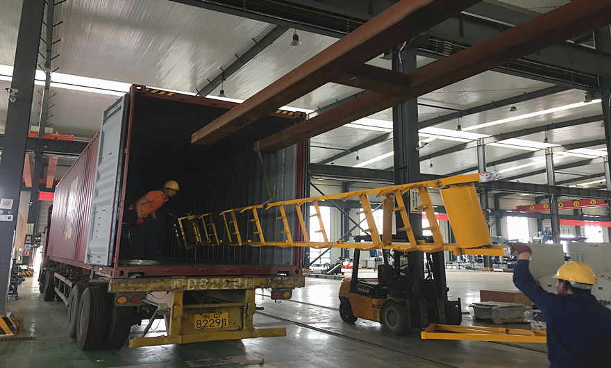 項(xiàng)目發(fā)貨|泉工股份QT6全自動(dòng)砌塊成型機(jī)生產(chǎn)線發(fā)貨巴哈馬群島，助力市政建設(shè)